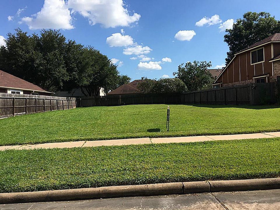 1st image of 6843 River Bluff Dr