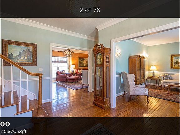 3rd image of 4749 Sussex Ln