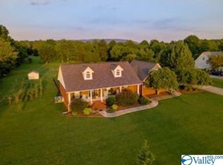 510 Wilson Rd, Laceys Spring, AL 35754