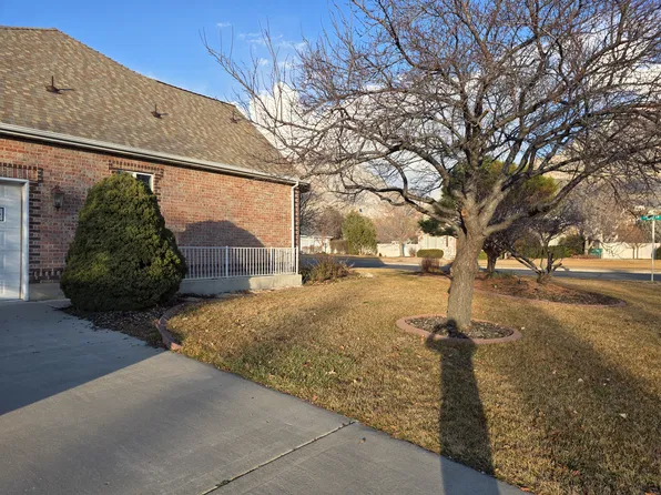 10415 N Cherry Ln, Highland, UT 84003