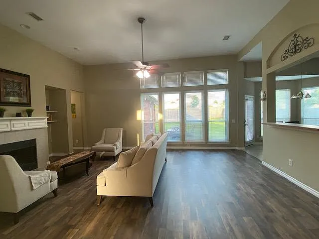 10600 Briar Brook Ln — Photo 7