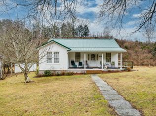 1285 Pattonsville Rd, Duffield, VA 24244