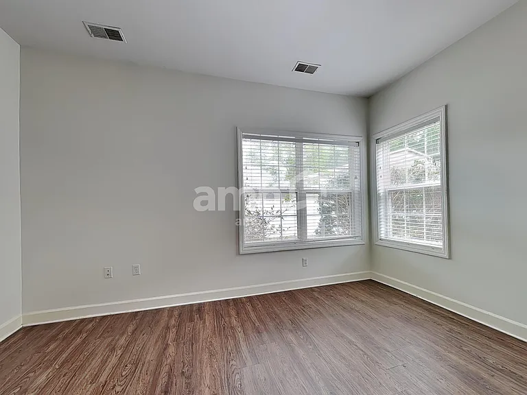 7 Otter Creek Dr — Photo 8