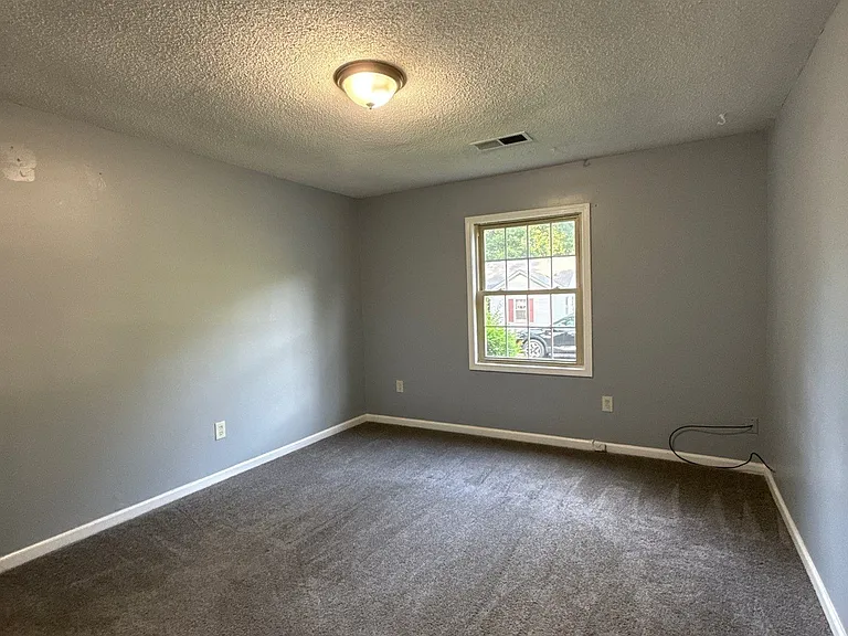 309 N Tipton St — Photo 7
