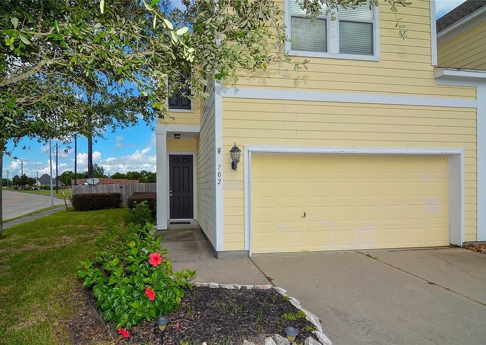 1st image of 702 San Jacinto Cir