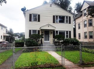 31 Roberts St, New Britain, CT 06051