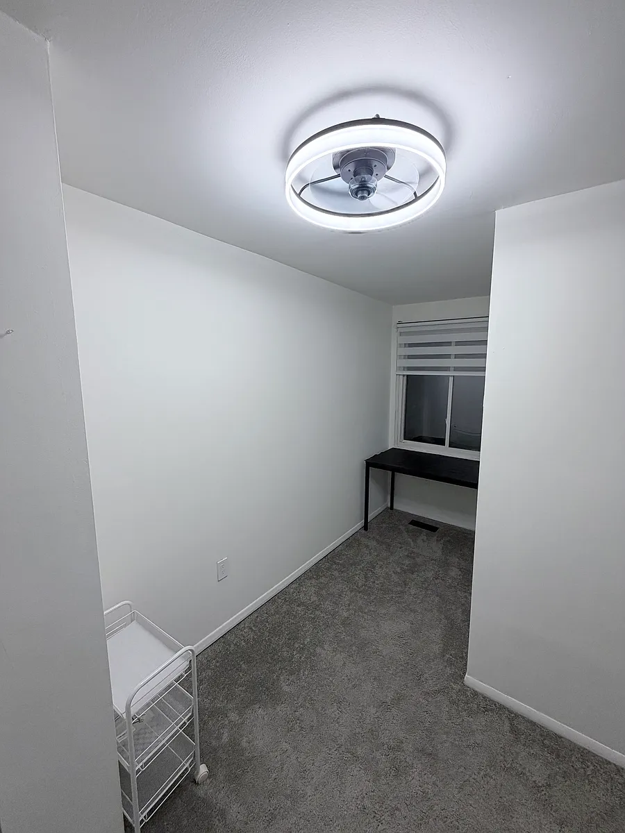 Building Photo - 3470 Plumtree Dr