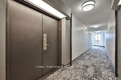 211 N Saint Patrick St S #Penthouse C-10 — Photo 8