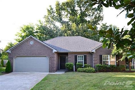 Wonderful ranch home in the Headley Green neighborhood.