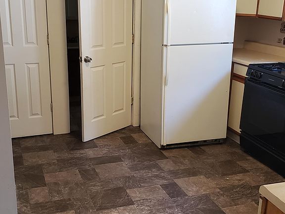 3rd image of 1123 Lincoln Ave NW #1