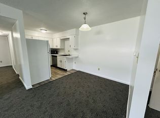 100 Walnut Tree Dr #B, Salem, IN 47167