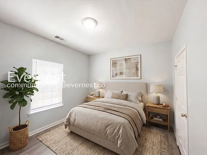 449 Mary St SW — Photo 3