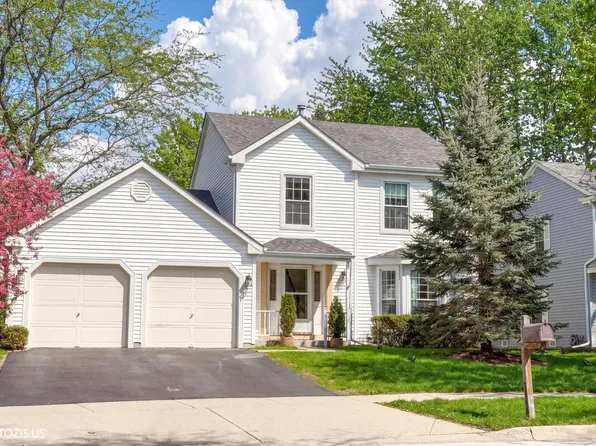 103 N Sterling Heights Rd, Vernon Hills, IL 60061