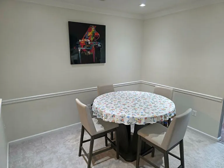 43300 Marymount Ter #300 — Photo 6