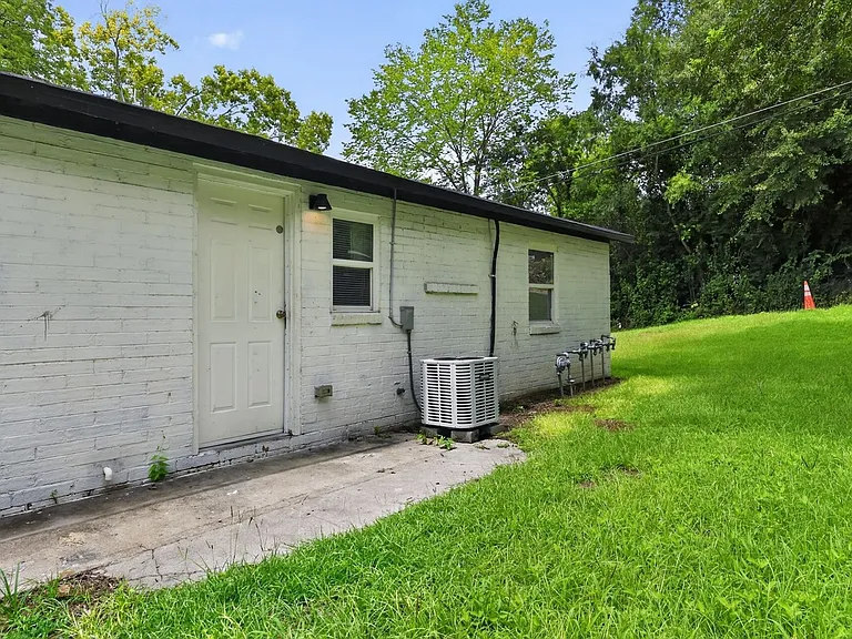 1626 Telfair Street Ln #A — Photo 28