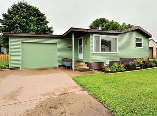 30 Westminster Ave, Holmen, WI 54636