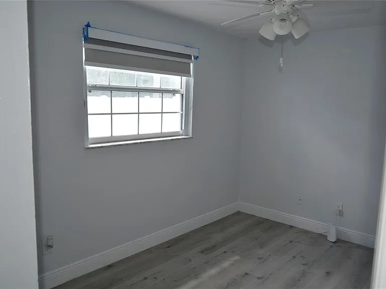 8201 Donaldson Dr — Photo 26