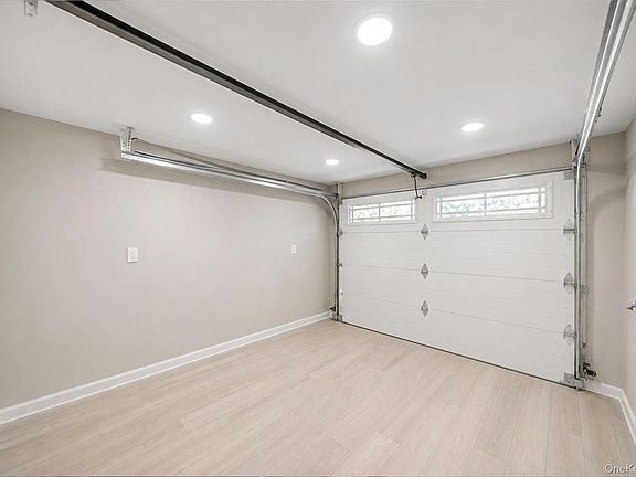 4th image of 22 Milburn Road
