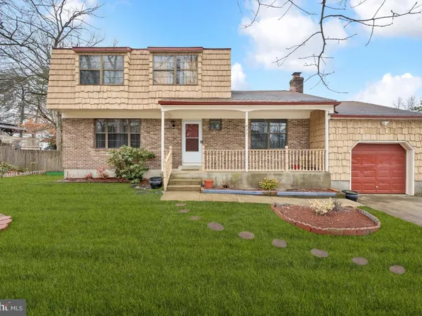 231 Peppermill Rd, West Berlin, NJ 08091