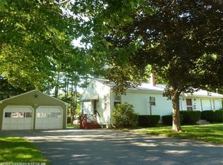 40 Oak St, Saco, ME 04072