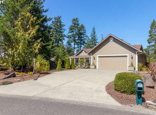 2467 Willow Loop, Florence, OR 97439