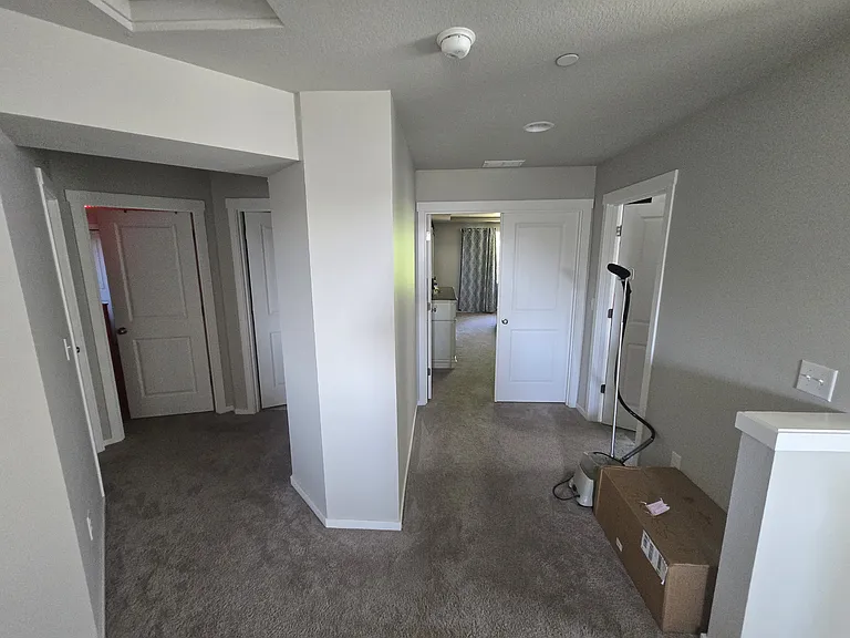 9424 N Alder St — Photo 19