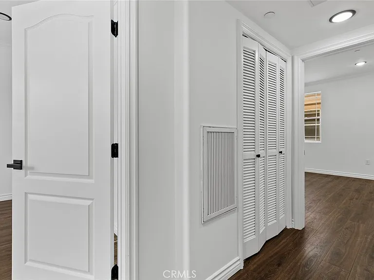 333 Milford St #105 — Photo 28
