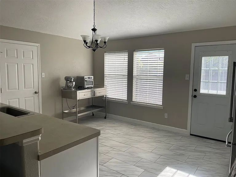 14024 Buckskin Dr — Photo 8