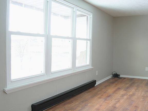 2nd image of 95 Buffalo St APT 3