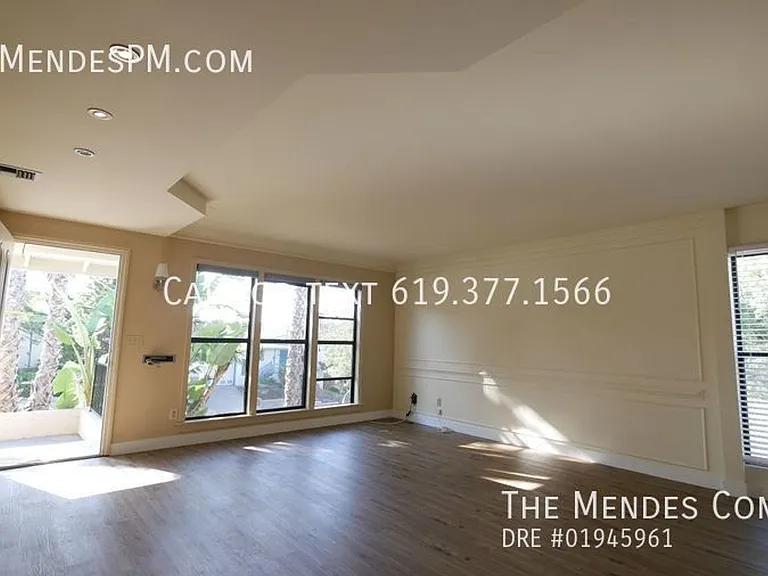 College Rental on 54th St. — Photo 33