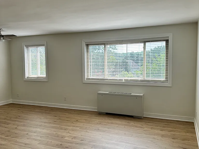 4570 Macarthur Blvd NW #207 — Photo 5