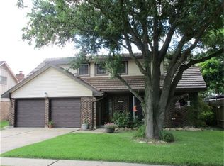 2217 Cherry Ln, Pasadena, TX 77502