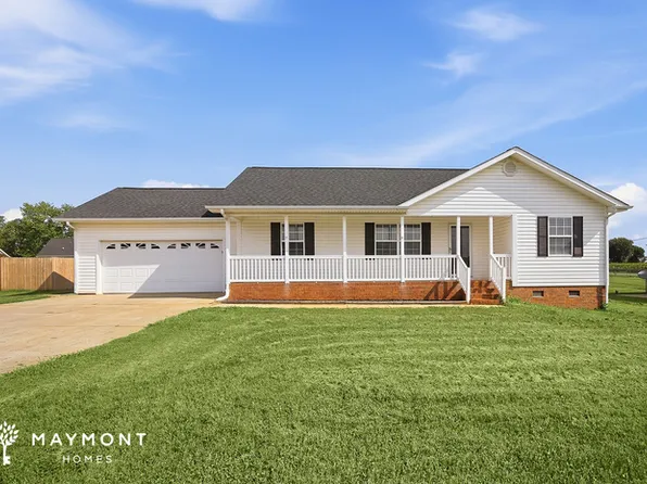 108 Hayworth Ln, Statesville, NC 28625