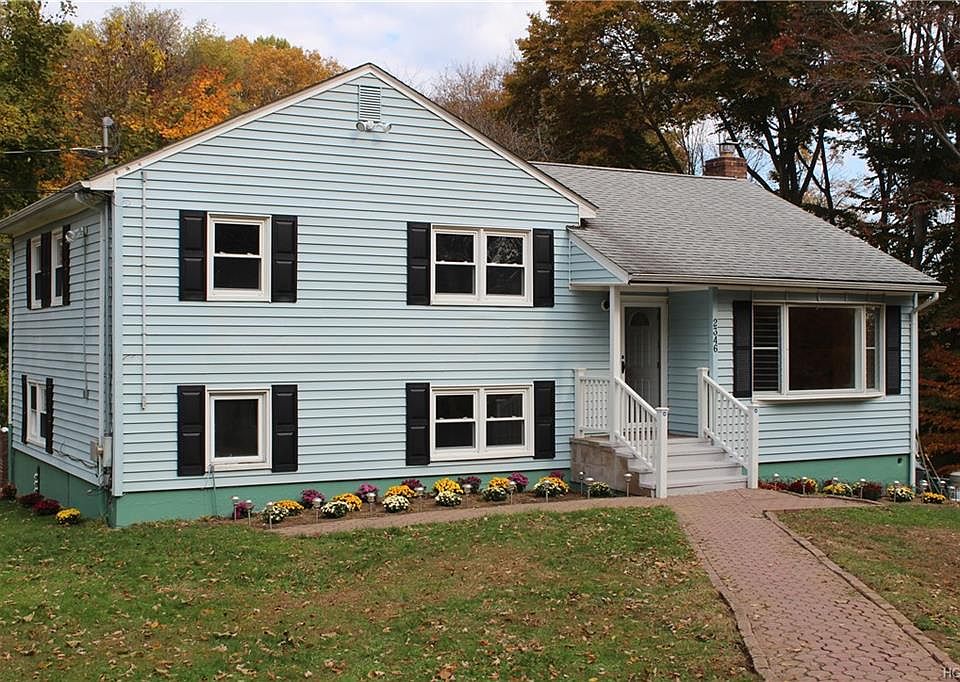 1st image of 2346 Hawthorne Dr