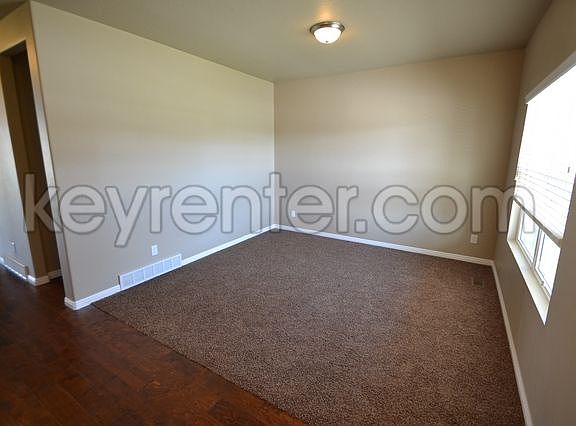 2nd image of 10508 Brooklyn View Ln