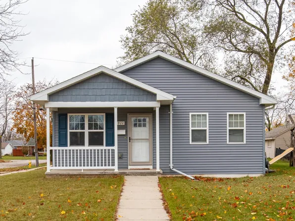 922 Silver St, De Pere, WI 54115