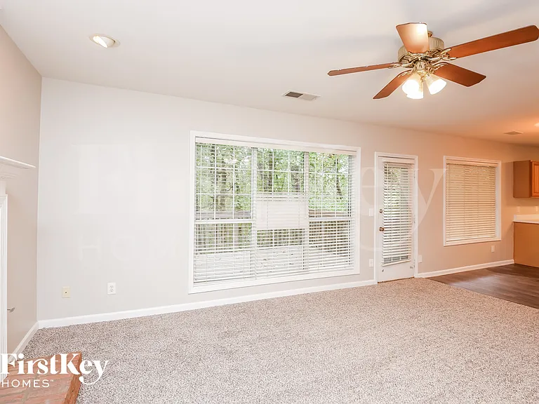 2684 Conifer Green Way — Photo 4