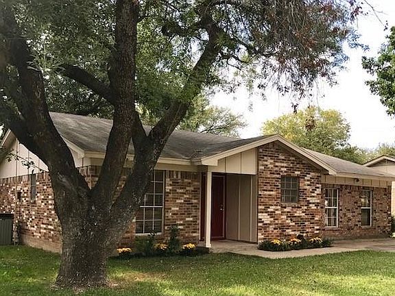 2nd image of 631 Sue Ann Ln
