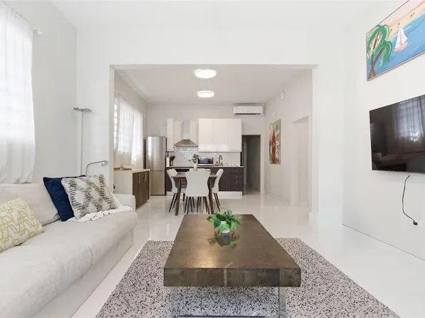 56 Calle F Rdg, San Juan, PR