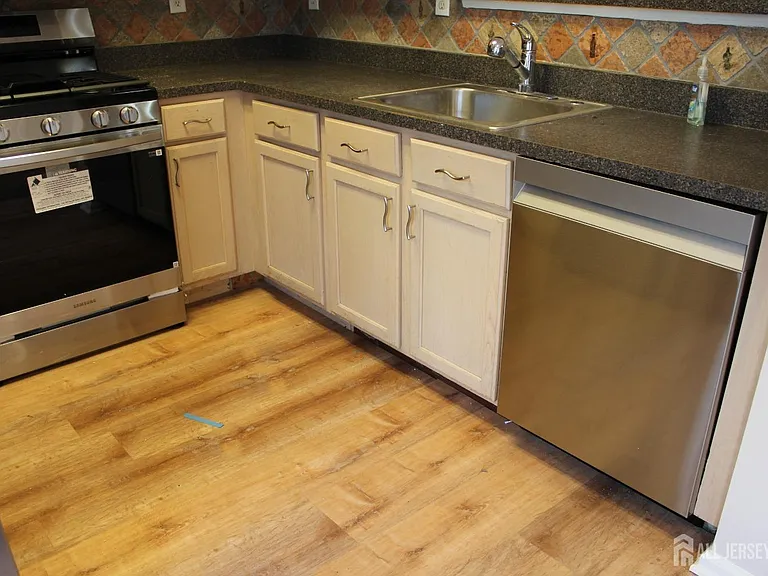 53 Giera Ct — Photo 32