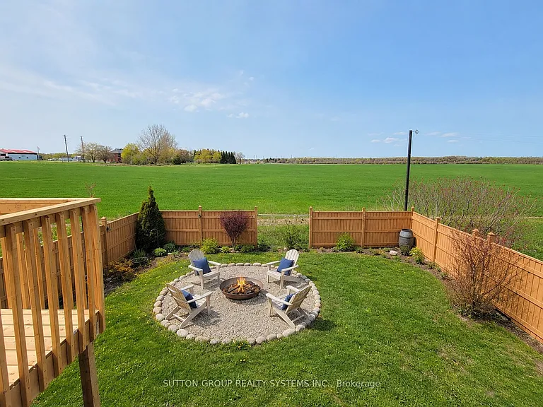 62 Laidlaw Dr #MAIN FLOOR — Photo 6