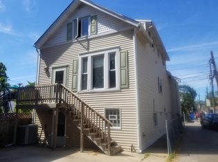 2114 W Melrose St, Chicago, IL 60618