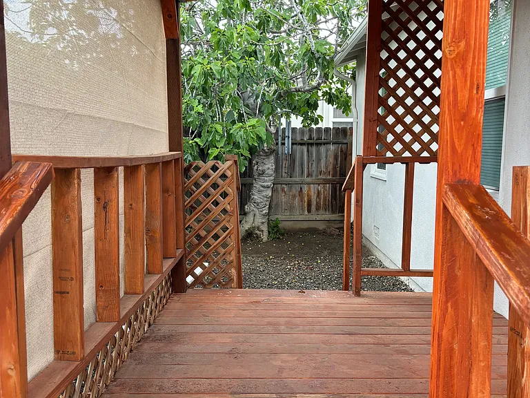 25 W K St — Photo 9