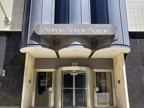 777 N Michigan Ave APT 3405, Chicago, IL 60611