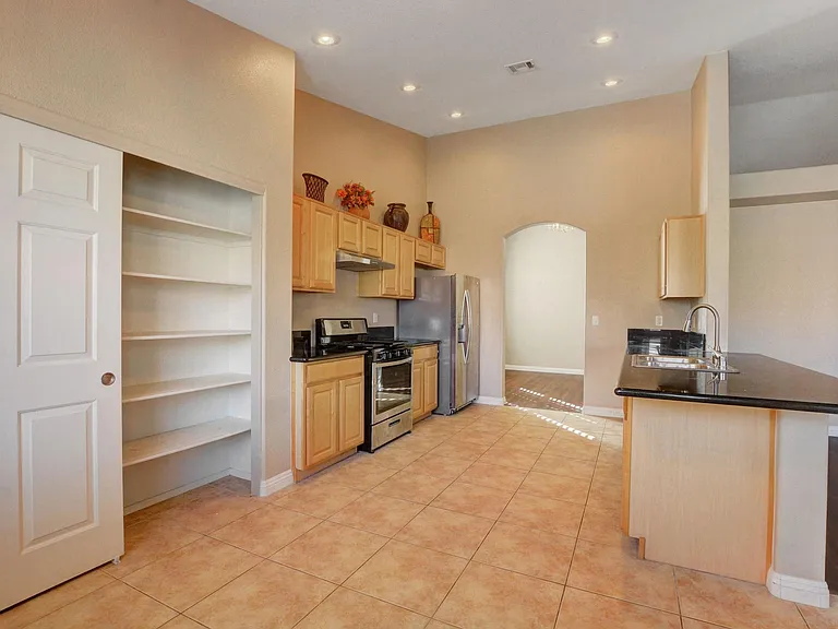 11156 Dell Cliffs Ct — Photo 12