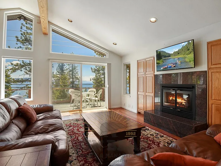 101 Red Cedar Dr #23 — Photo 4