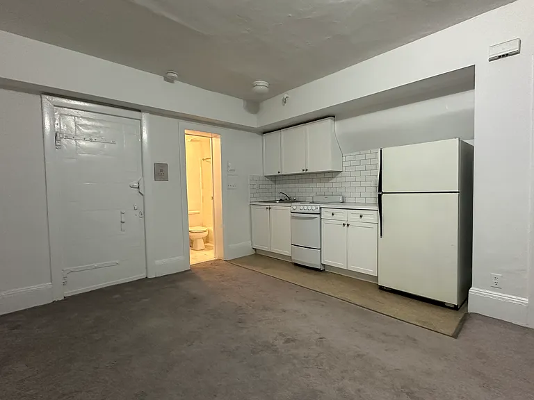 20 Mount Vernon St #502 — Photo 3