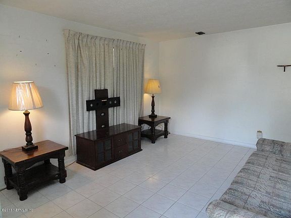 3rd image of 6856 London Bridge Ln