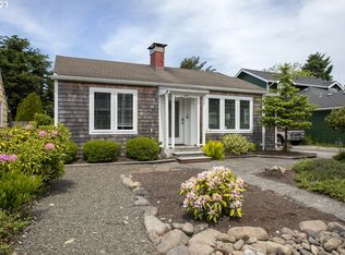 2416 S Edgewood St, Seaside, OR 97138