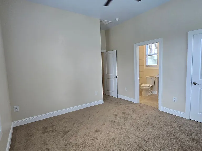 1818 Elvin Dr #B — Photo 20